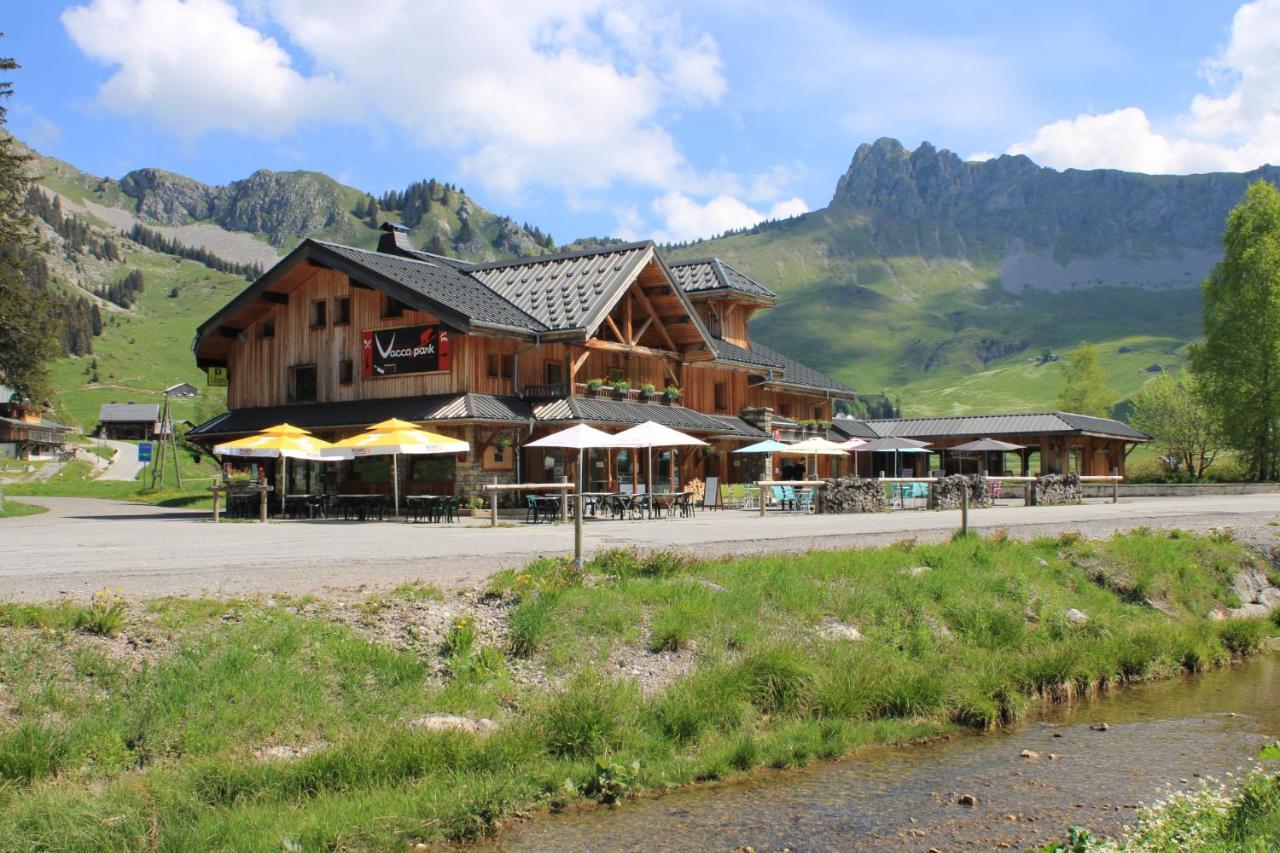 Chalet Hotel Vaccapark Le Praz de Lys Exteriér fotografie